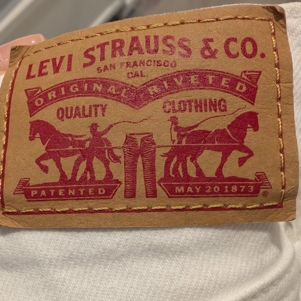 Levis White 311 Shaping Skinny Jeans with Floral Stich Design - Picture 4 of 5